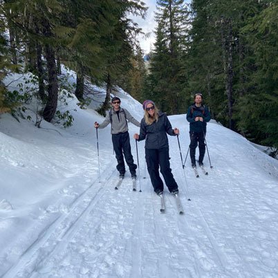 Trip Report: Cross Country Skiing Trillium Lake, Mt Hood, Oregon - Next Adventure