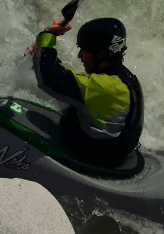 Video How To: Choose a Whitewater Kayaking Paddle - Next Adventure
