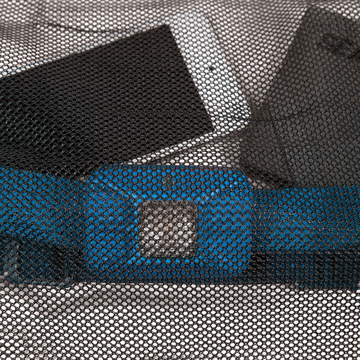 Mesh stuff sack construction detail