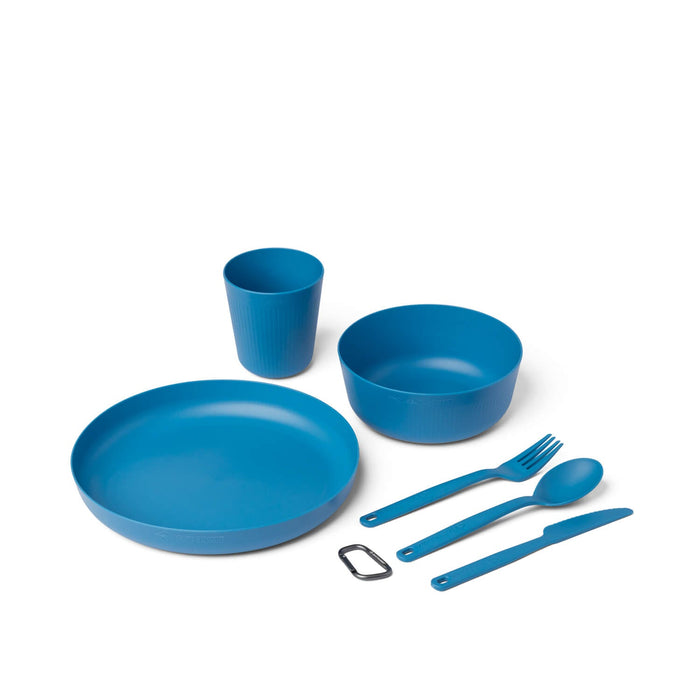 Camp Dinnerware Set nested in its mesh sack