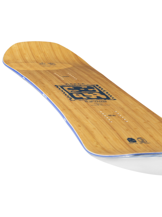 Arbor Swoon Snowboard 2026/27 in use