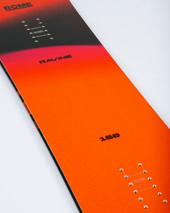 Rome Ravine snowboard topsheet artwork