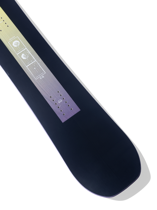 Arbor Kuro Neko Snowboard 2026/27 in use