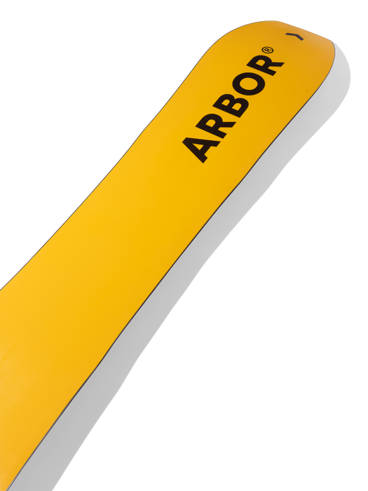 Arbor Carbon Coda Snowboard 2026/27 in use