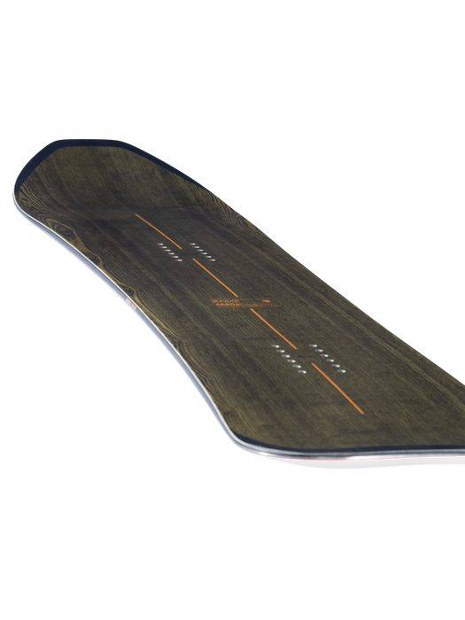 Arbor Madre Snowboard 2026/27 in use