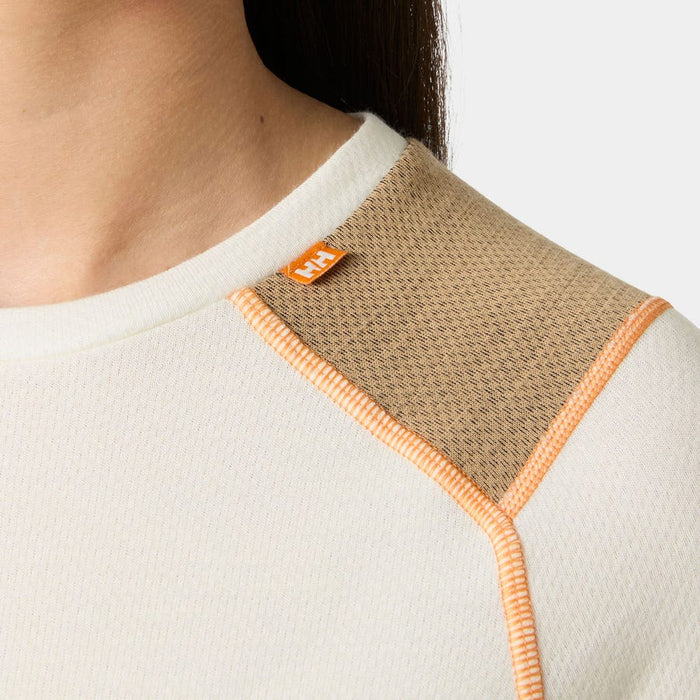 Helly Hansen Women's LIFA Merino Midweight Crew Base Layer in Snow