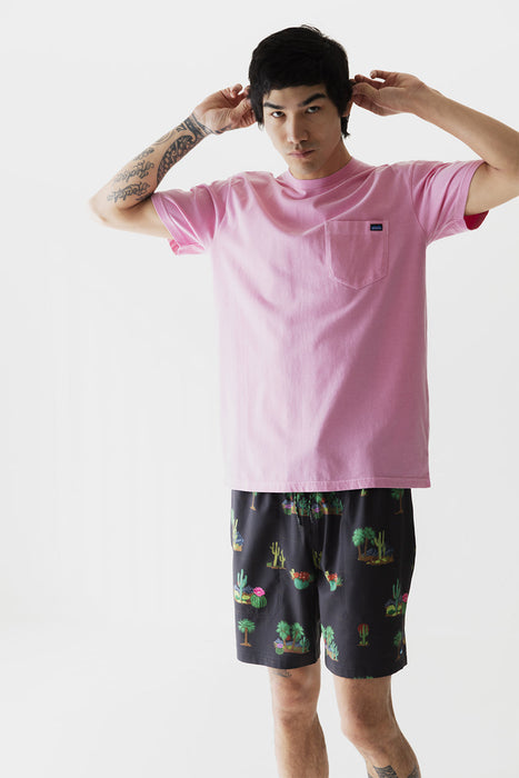 KAVU Side Bar T in Electric Fuchsia, lifestyle