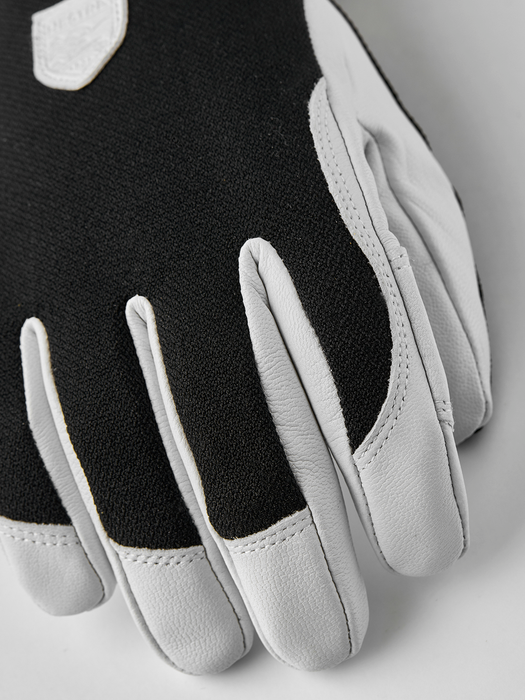 Hestra Women's Patrol Gauntlet glove in Black, palm view