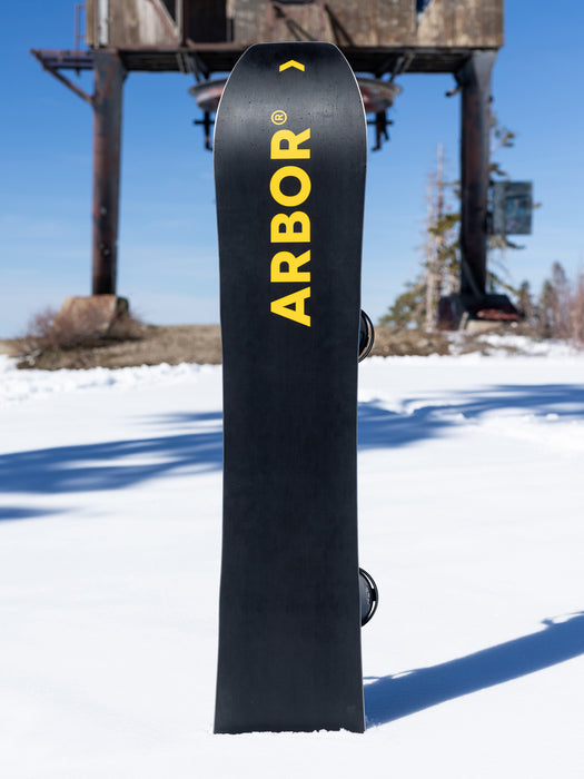 Arbor Coda Snowboard 2026/27 in use
