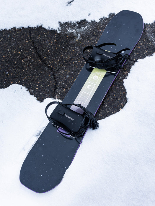 Arbor Kuro Neko Snowboard 2026/27 in use