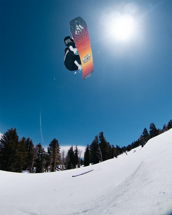 Jones Men's Tweaker snowboard 2025/26