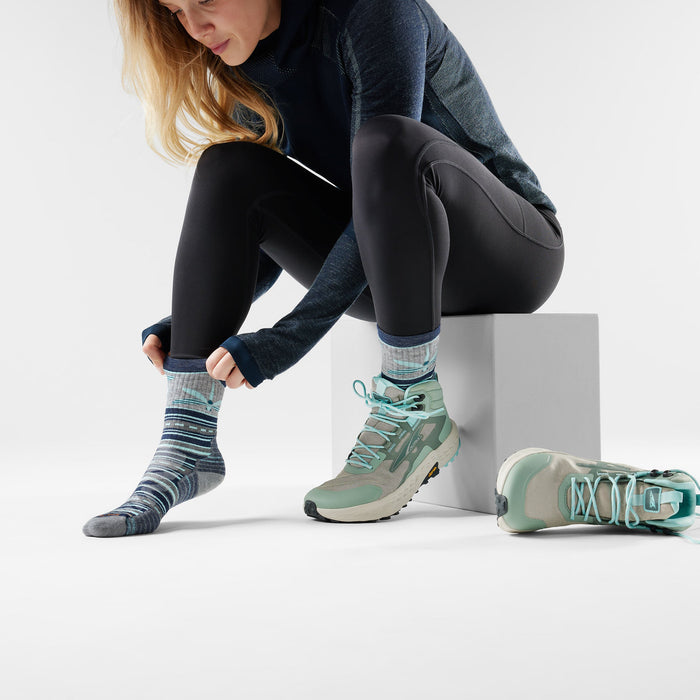 Smartwool Women's Hike Dragon Stitch Mid Crew Socks in Deep Navy, alternate view