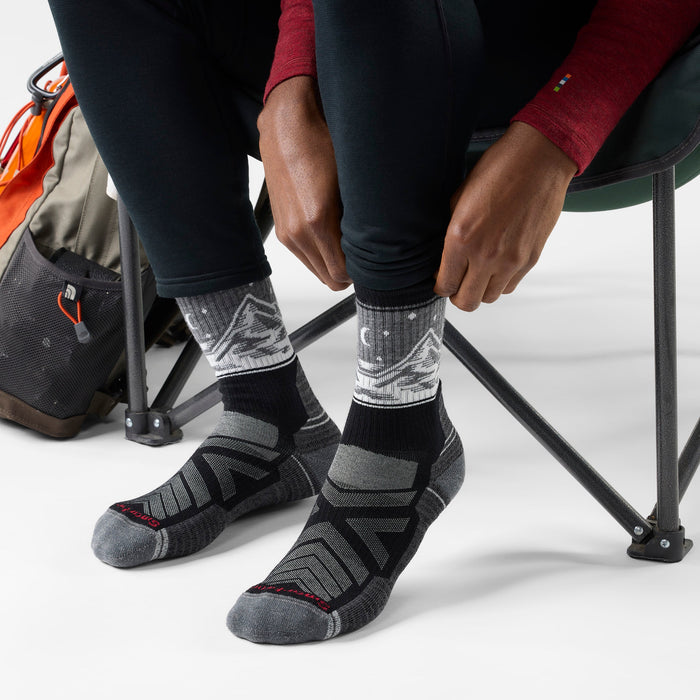 Smartwool Hike Valley View Crew Socks in Black, alternate view