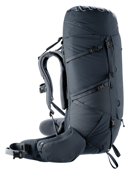 Deuter Aircontact Core 60+10 in black, detail