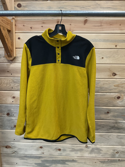 Button fleece