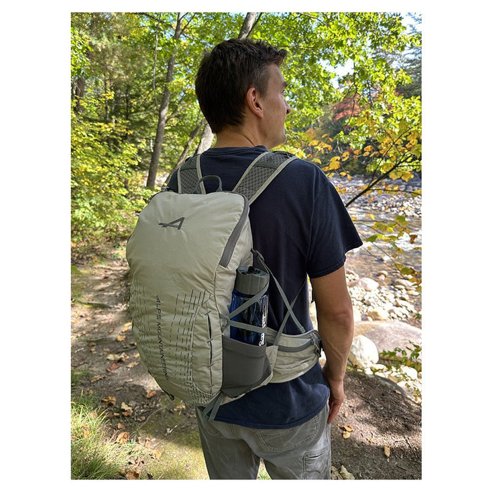 ALPS Mountaineering CANYON 20L BACKPACK - Next Adventure