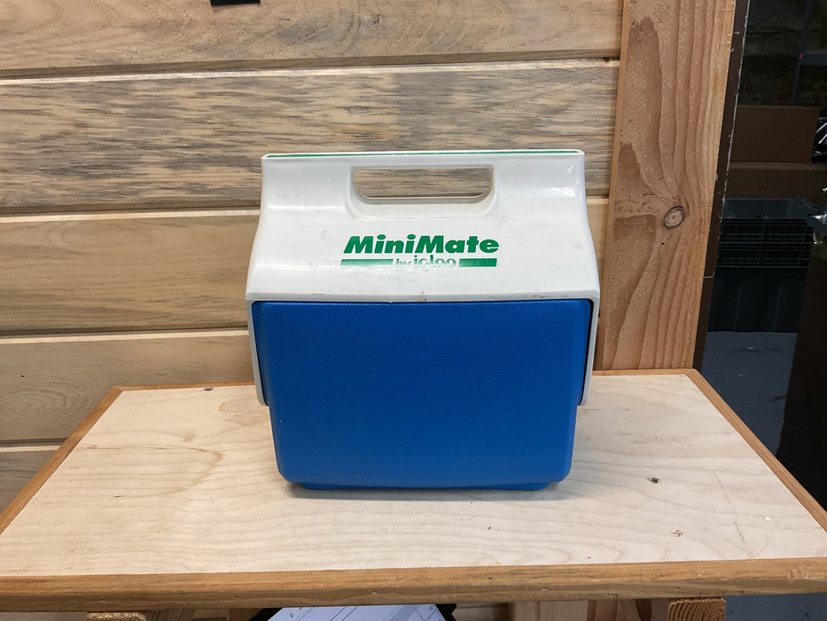 Mini mate