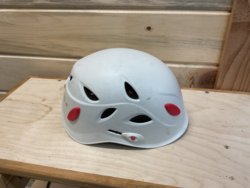https://res.cloudinary.com/dyql5hig8/image/upload/v1787617154/fesh1vr5dfxdcwhsfjqz.jpg