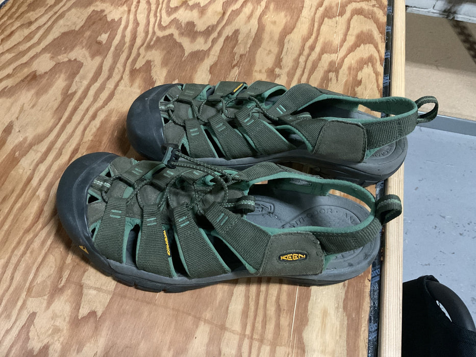 Water Sandles