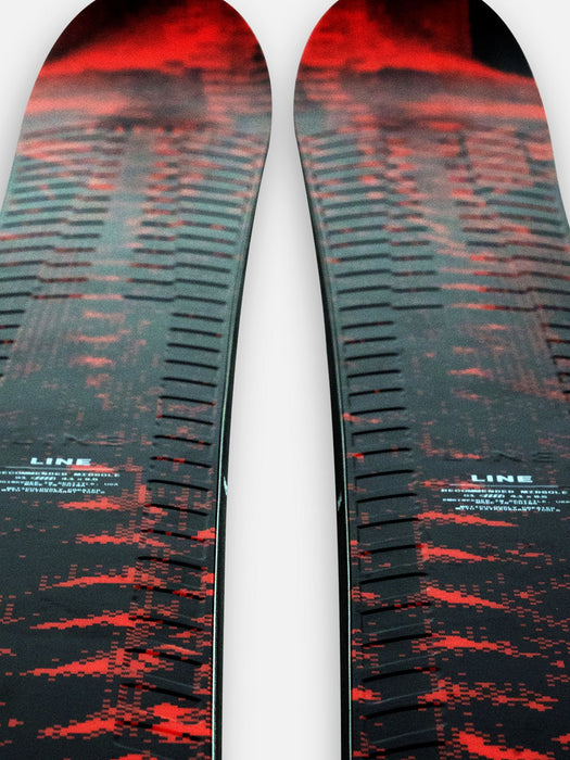 Line Poisson skis view 6