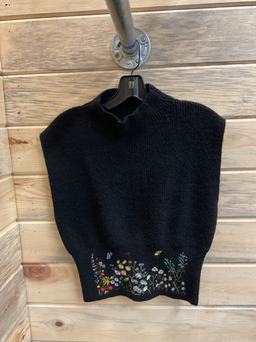 Knit embroidered vest top
