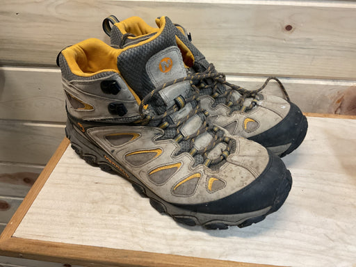 Waterproof hiking boot