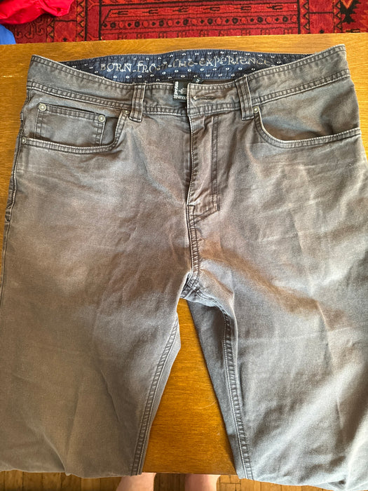 33x32 Pants