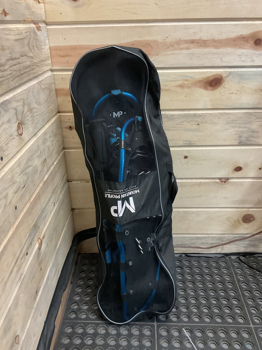 Complete snowshoe set