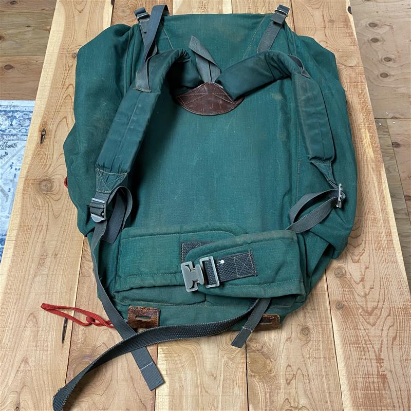 Next Adventure Vintage Schonhofen Leather Trim Internal Frame Backpack Bag Green Seattle - Next Adventure