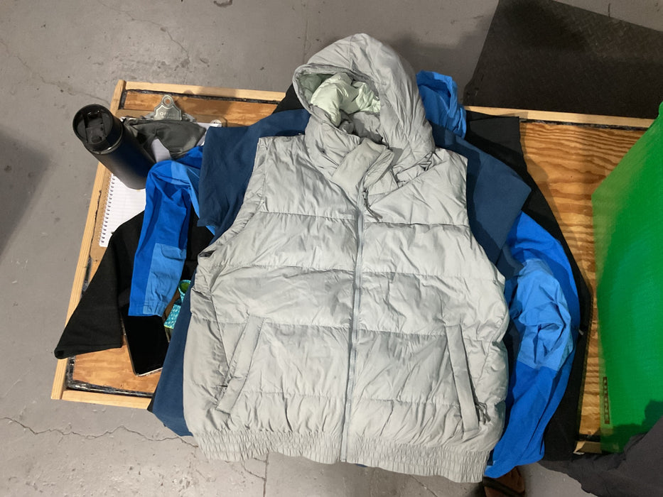 Prana hooded synthetic vest