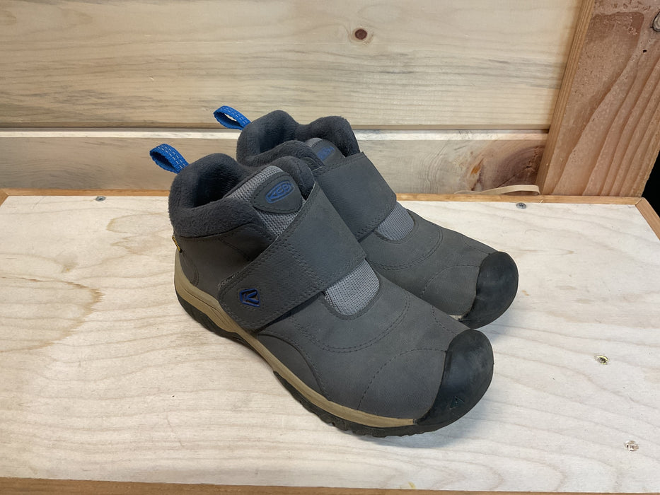 Kids Velcro Hikers